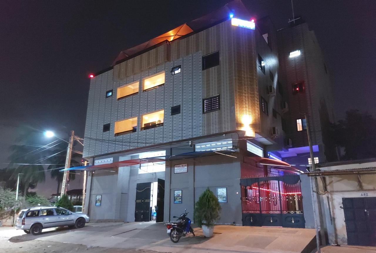 Royal Blue Guest House & Bar 洛美 外观 照片
